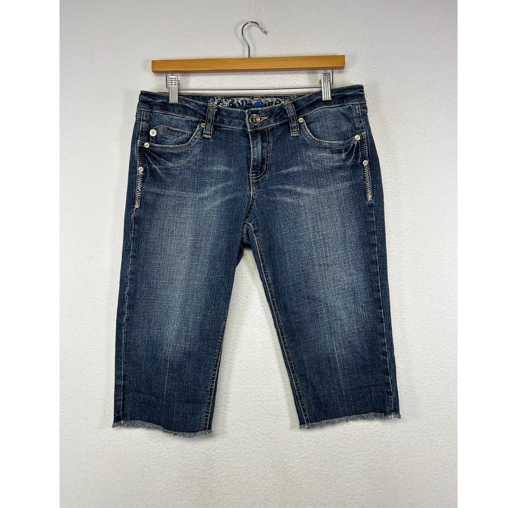 Y2K Indie Dollhouse Womens 11 Blue Dark Wash Raw Hem Zipper Trim Bermuda Shorts